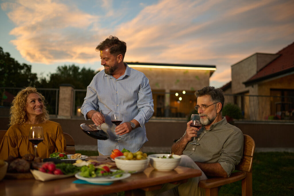 A Foodie’s Guide to Dining in Alamo Crest: Where Culinary Charm Meets Community
